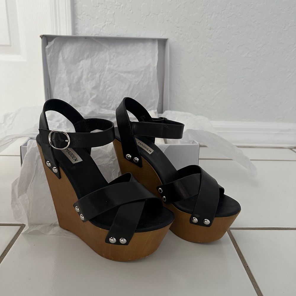 Steve Madden Jaiin Wedges